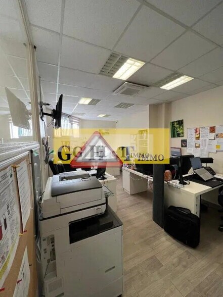 Bureau dans Paris à vendre - Photo de l’immeuble – Image 3 sur 4