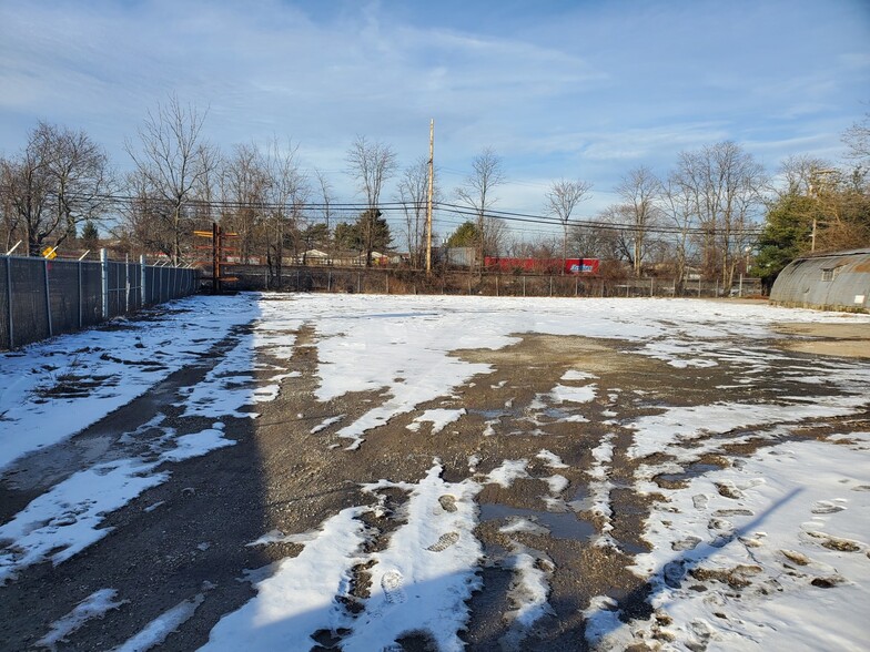 2 Golden Ave, Deer Park, NY à vendre - Autre – Image 3 sur 5