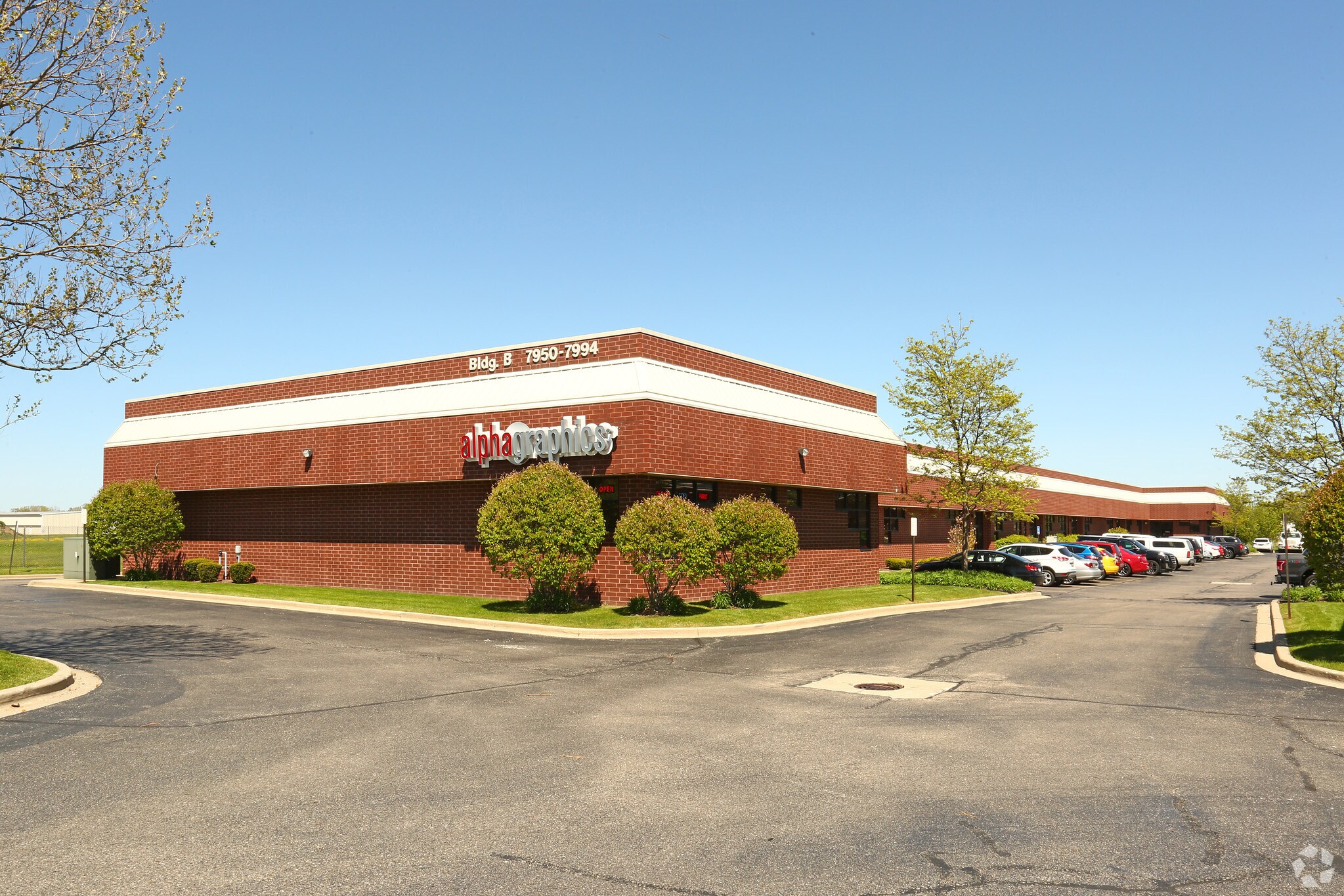 7950-7994 N Lilley Rd, Canton, MI à louer Photo principale– Image 1 sur 3