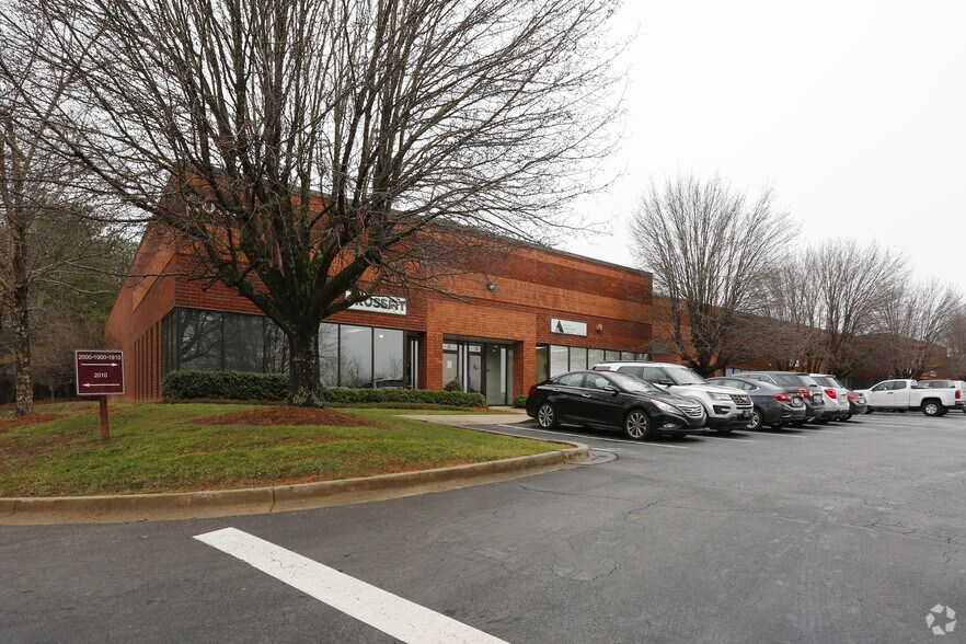 2010 Cobb International Blvd, Kennesaw, GA à louer - Photo de l’immeuble – Image 2 sur 6