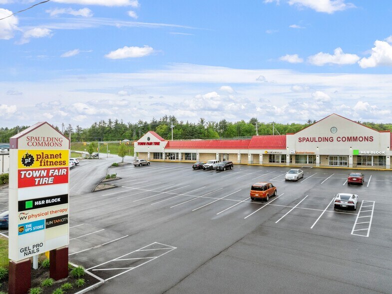 306 N Main St, Rochester, NH à louer - Photo de l’immeuble – Image 3 sur 11