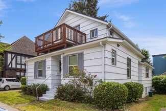 Plus de détails pour 709 NE 43rd St, Seattle, WA - Logement à vendre