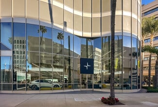 Plus de détails pour 9701 Wilshire Blvd, Beverly Hills, CA - Bureau/Local commercial à louer