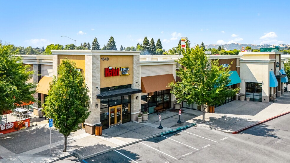 1640 E Monte Vista Ave, Vacaville, CA à vendre - Photo de l’immeuble – Image 1 sur 3