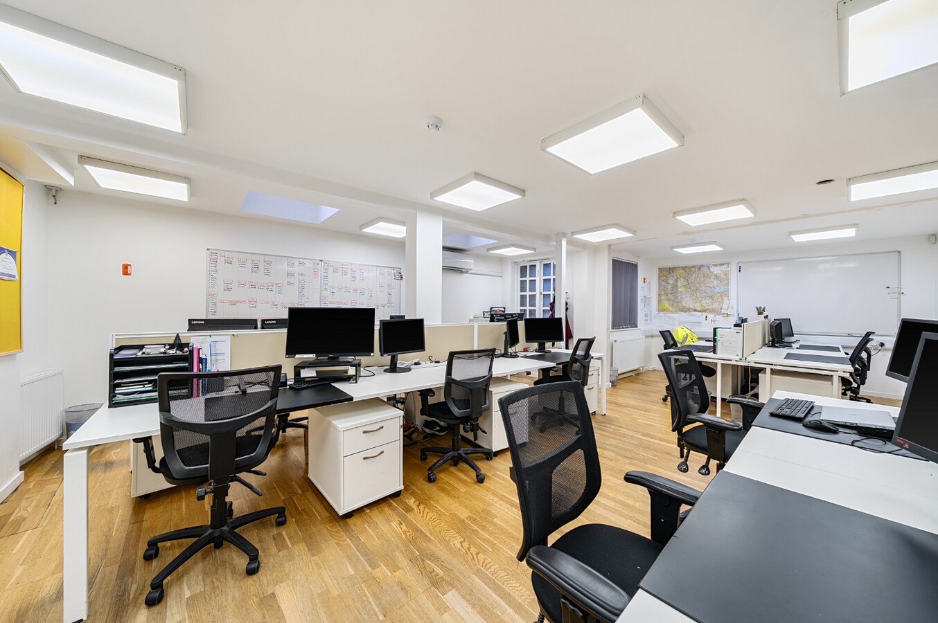 8 Tyers Gate, Londres, LND SE1 3HX - Lot Ground floor & Lower -  - Photo intérieure - Image 1 of 7