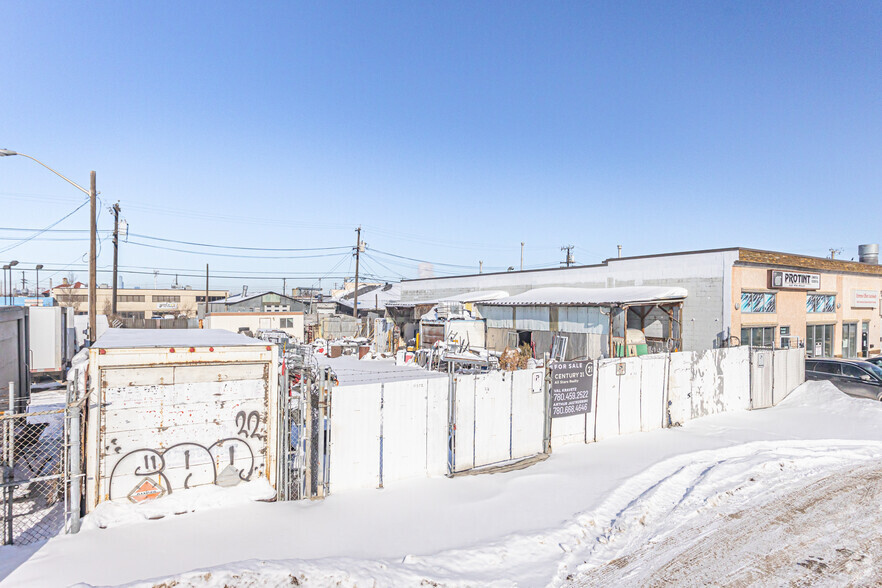 10372 59 Av NW, Edmonton, AB à vendre - Photo de l’immeuble – Image 2 sur 2