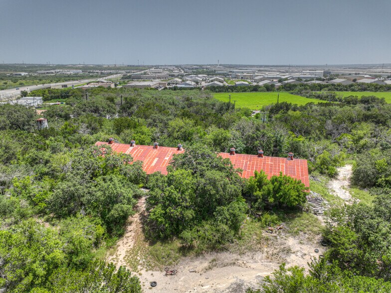 19565 FM 2252, Garden Ridge, TX à vendre - Photo de l’immeuble – Image 3 sur 35