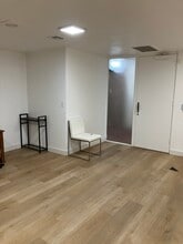 36 Malaga Cove Plz, Palos Verdes Estates, CA à louer Photo intérieure– Image 2 sur 11