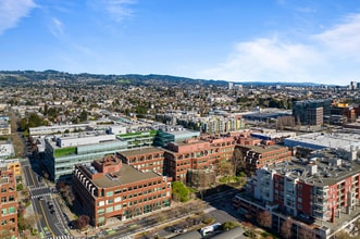 5885 Hollis St, Emeryville, CA - VUE AÉRIENNE  vue de carte - Image1