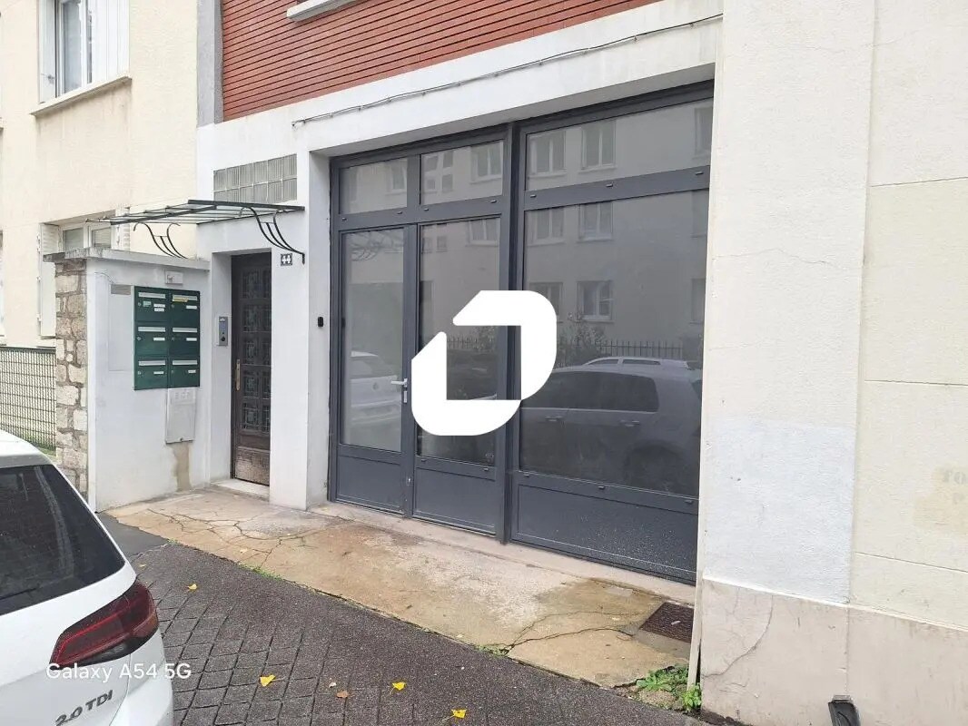 Bureau dans Boulogne-Billancourt à louer Photo de l’immeuble– Image 1 sur 5