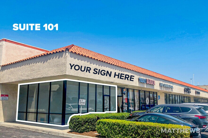2075 Newport Blvd, Costa Mesa, CA à louer - Photo de l’immeuble – Image 2 sur 6