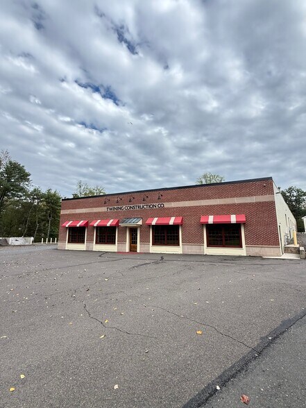 1801 2nd Street Pike, Richboro, PA à louer - Photo de l’immeuble – Image 1 sur 13