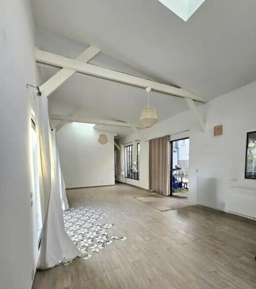 Bureau dans Montreuil à louer - Photo intérieure – Image 1 sur 6