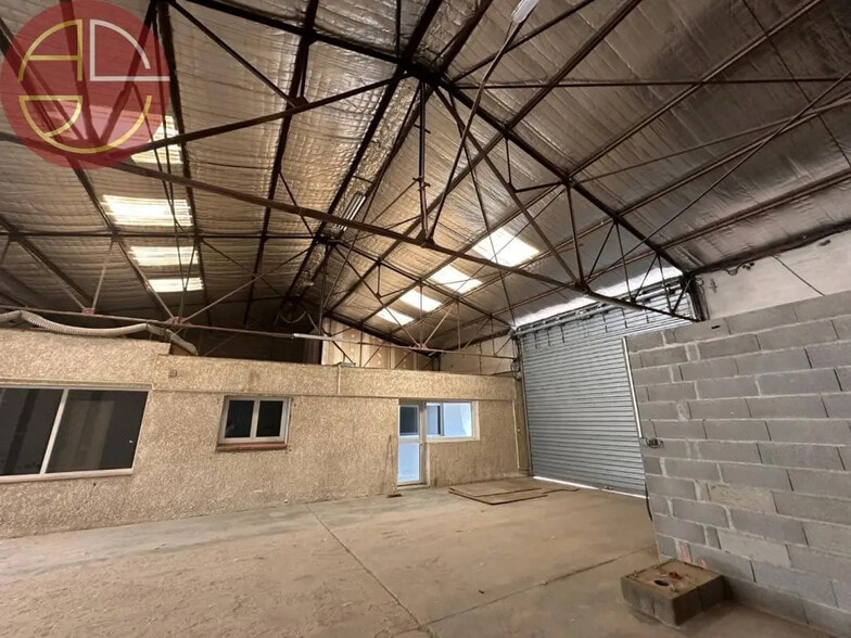 Industriel/Logistique dans L'ISLE-JOURDAIN à louer - Photo intérieure – Image 3 sur 9