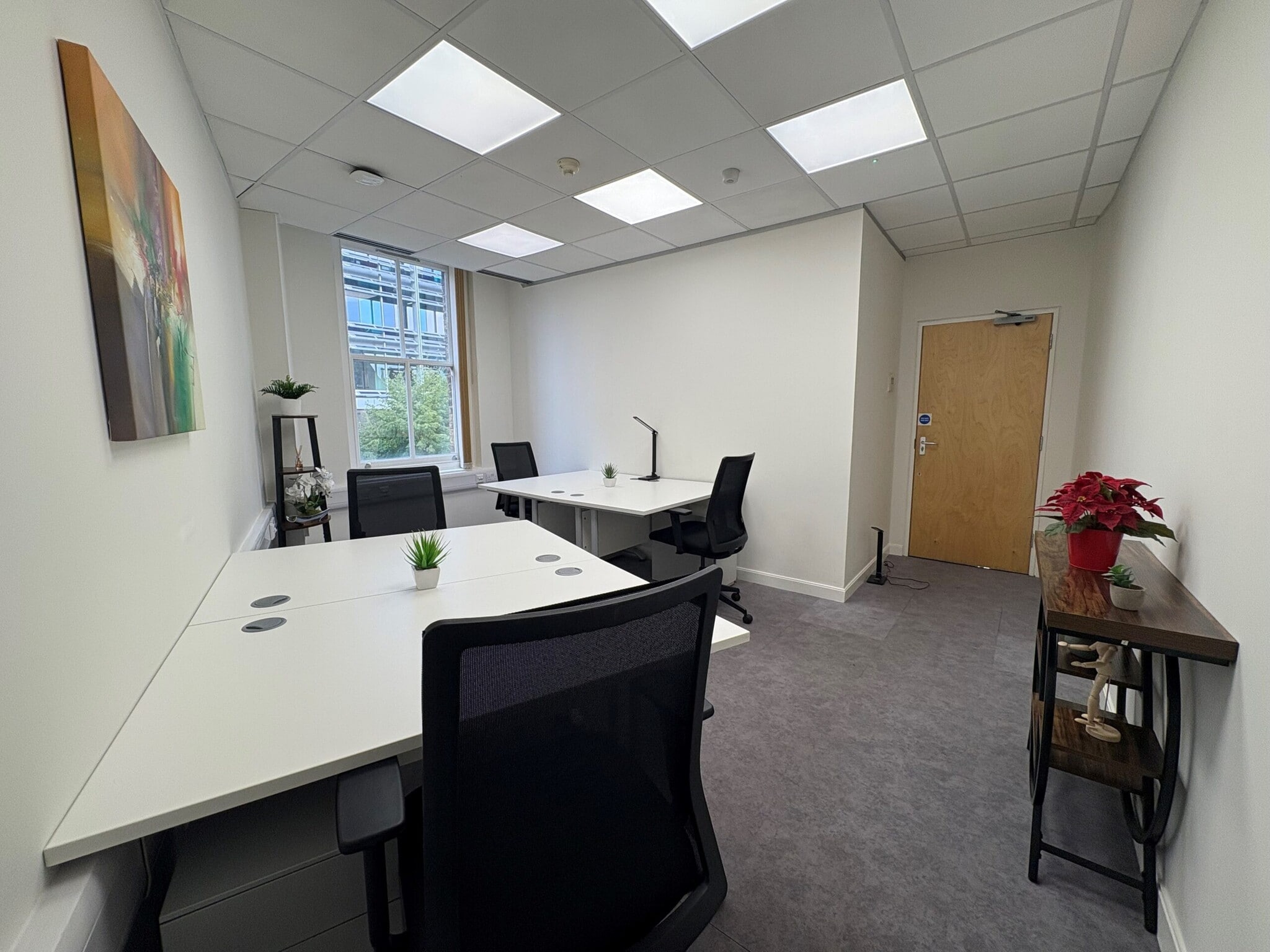 180-186 Kings Cross Rd, Londres à louer Photo intérieure– Image 1 sur 2