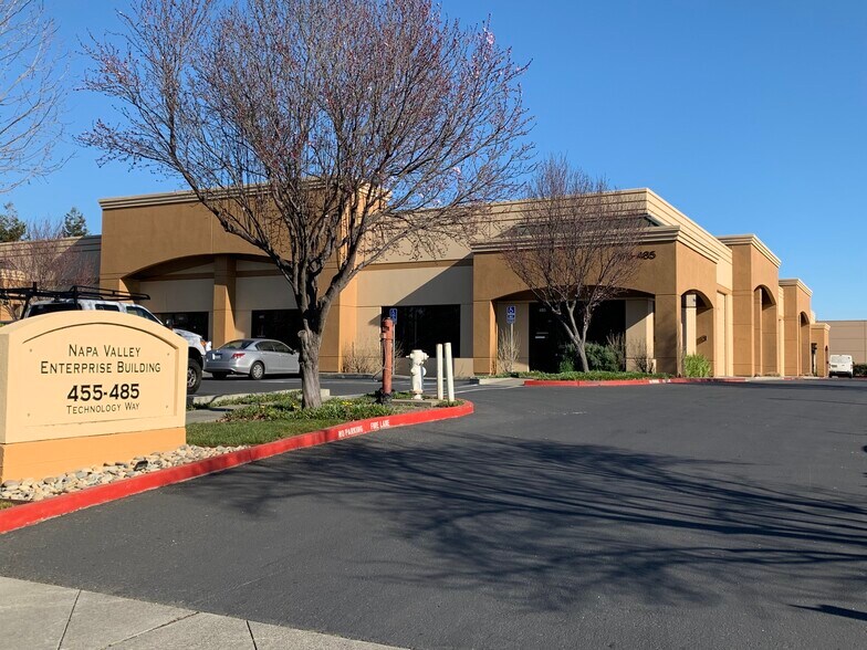 455-485 Technology Way, Napa, CA à louer - Photo de l’immeuble – Image 3 sur 5