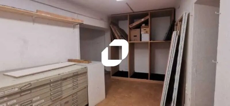 Local commercial dans Paris à louer - Photo de l’immeuble – Image 2 sur 8