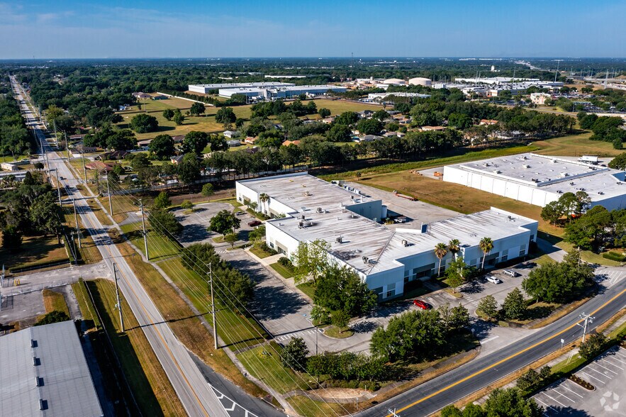 2855 Interstate Dr, Lakeland, FL à louer - Aérien – Image 3 sur 25