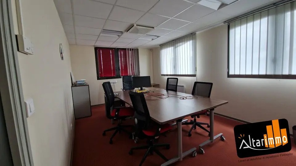 Bureau dans Chartres à louer - Photo intérieure – Image 3 sur 14