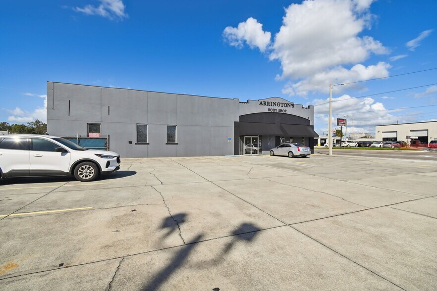301 6th St SW, Winter Haven, FL à vendre - Photo de l’immeuble – Image 3 sur 18