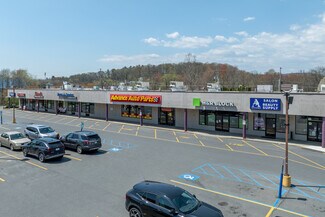 Plus de détails pour 4-28 Eagles Glenn Mall, East Stroudsburg, PA - Local commercial à louer