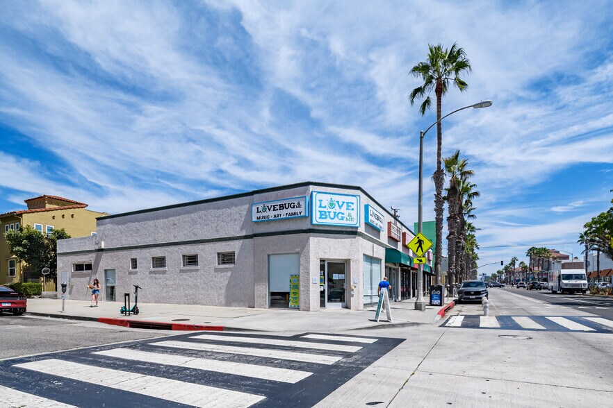 1201-1211 Wilshire Blvd, Santa Monica, CA à vendre - Photo de l’immeuble – Image 3 sur 8