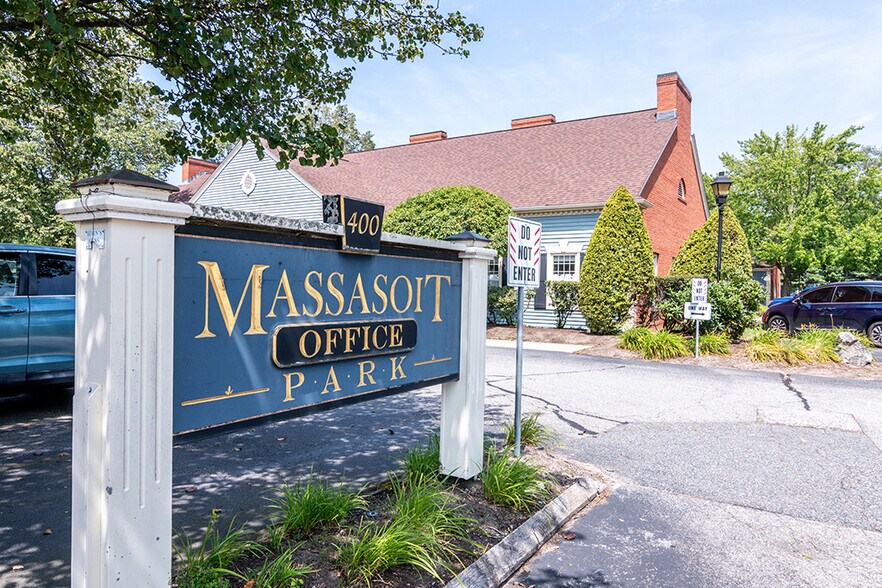 400 Massasoit Ave, East Providence, RI à vendre - Autre – Image 3 sur 4