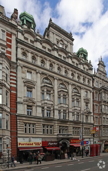 150 Southampton Row, Londres à louer - Photo de l’immeuble – Image 2 sur 9