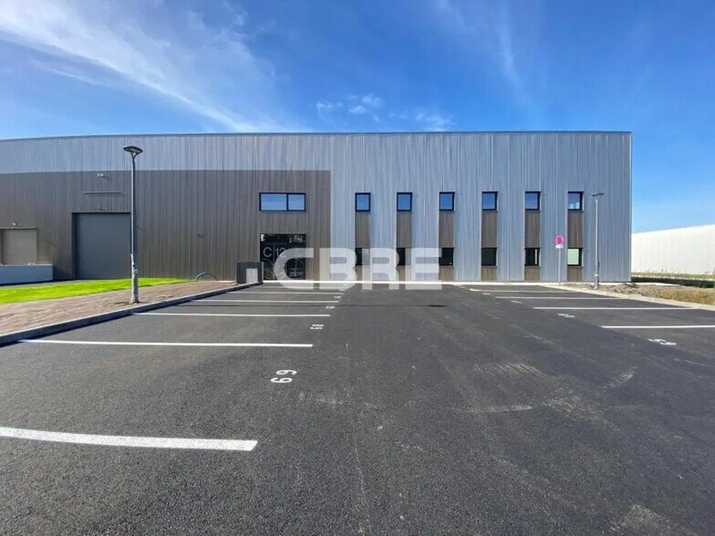 Bureau dans Mérignac à louer - Photo de l’immeuble – Image 2 sur 10