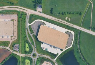 537 Discovery Dr, West Chicago, IL à louer Aérien– Image 1 sur 2