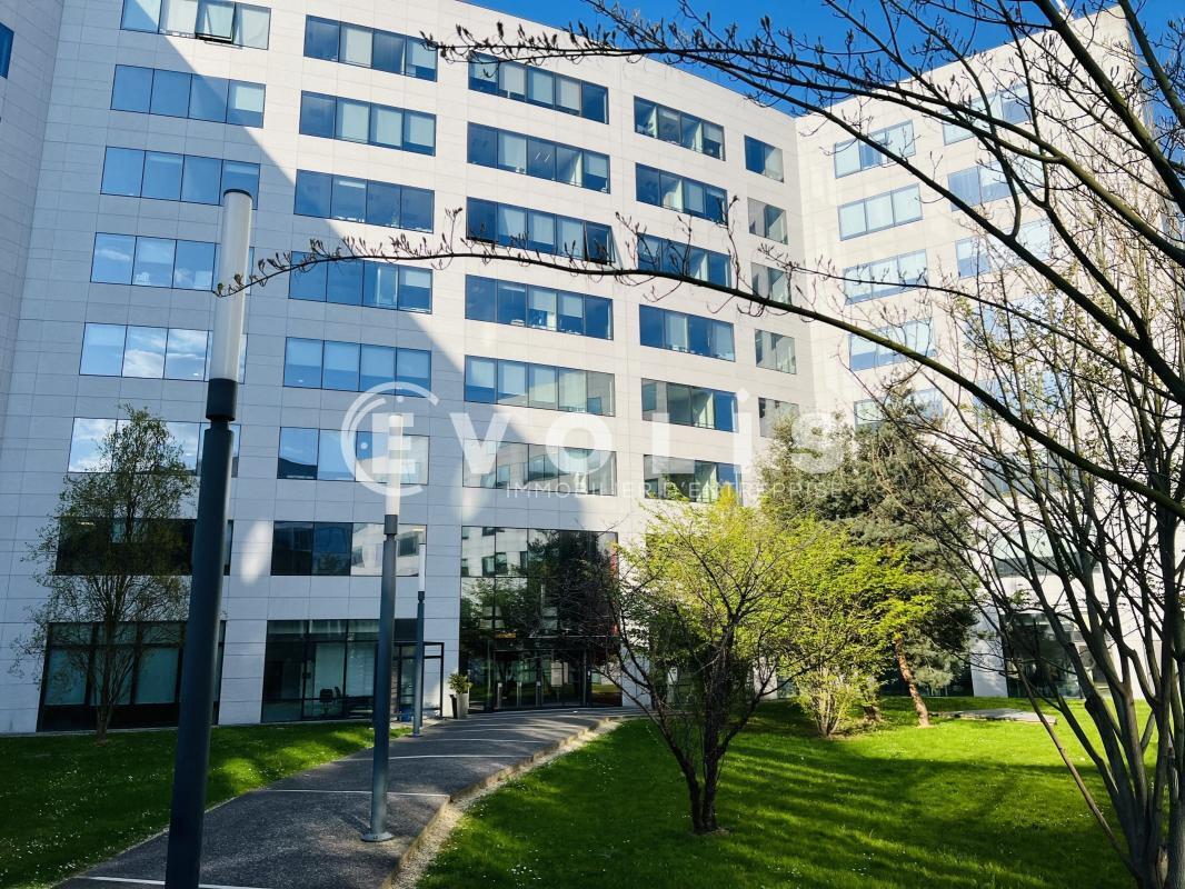 13 Boulevard Du Mont D'Est, Noisy-le-Grand à louer Photo de l’immeuble– Image 1 sur 15