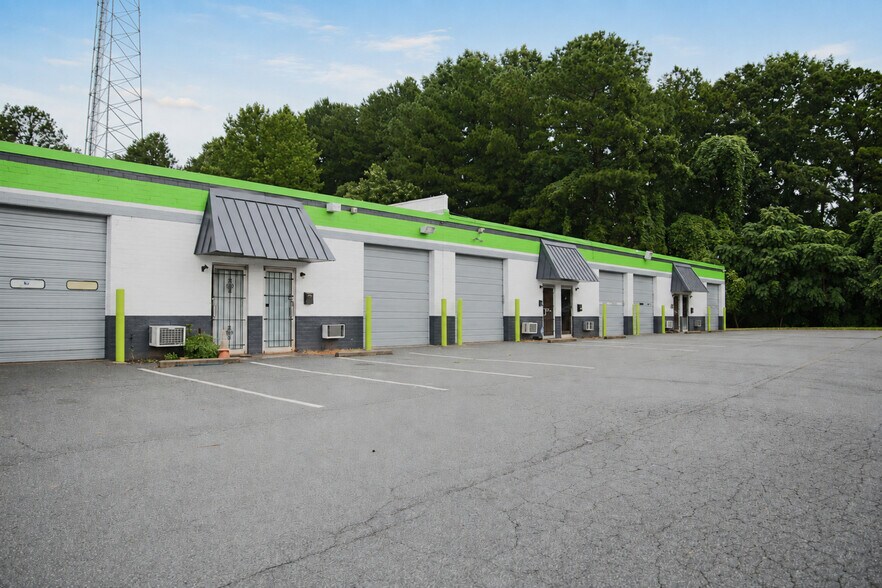 4764 Hammermill Rd, Tucker, GA à louer - Photo de l’immeuble – Image 1 sur 12