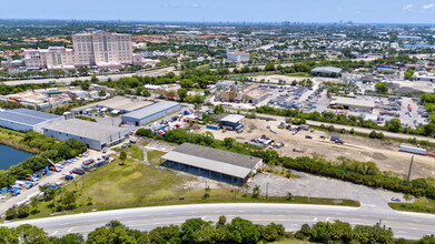 7030 N Haverhill Rd, Riviera Beach, FL - VUE AÉRIENNE  vue de carte