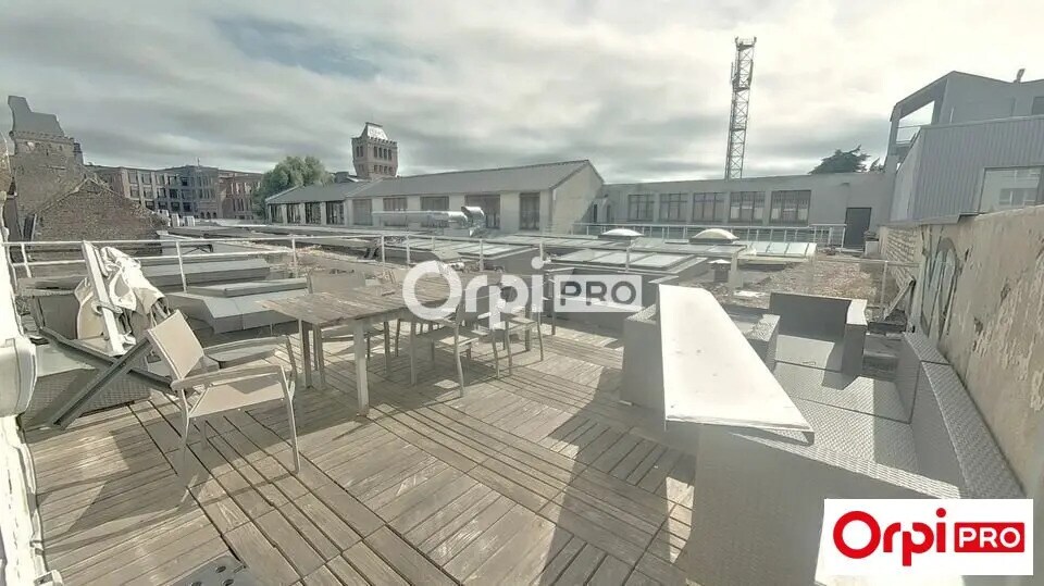 Bureau dans Lille à louer - Photo de l’immeuble – Image 2 sur 7