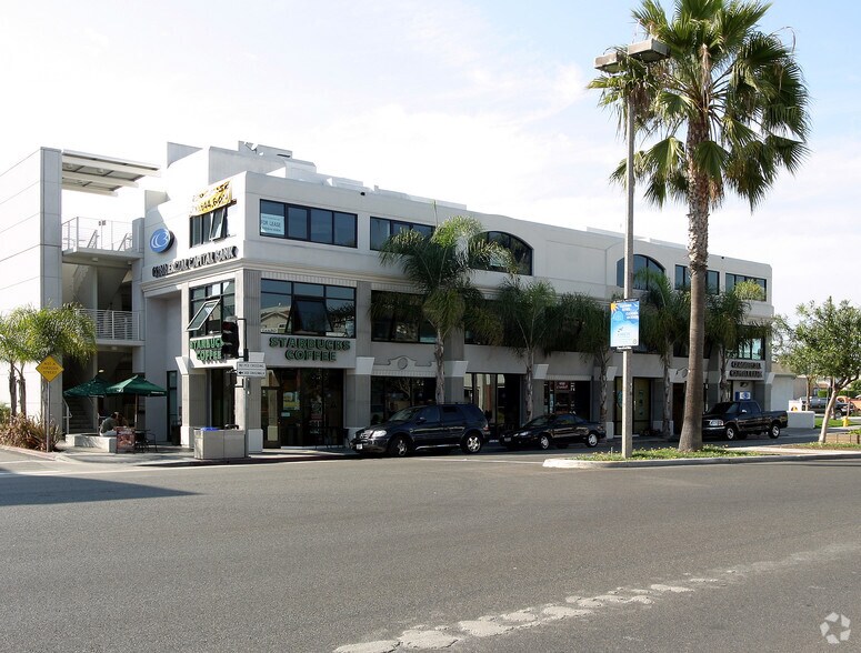 1301-1311 Hermosa Ave, Hermosa Beach, CA à louer - Photo de l’immeuble – Image 3 sur 4