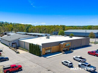 Plus de détails pour 1701 W South Airport Rd, Traverse City, MI - Local commercial à vendre