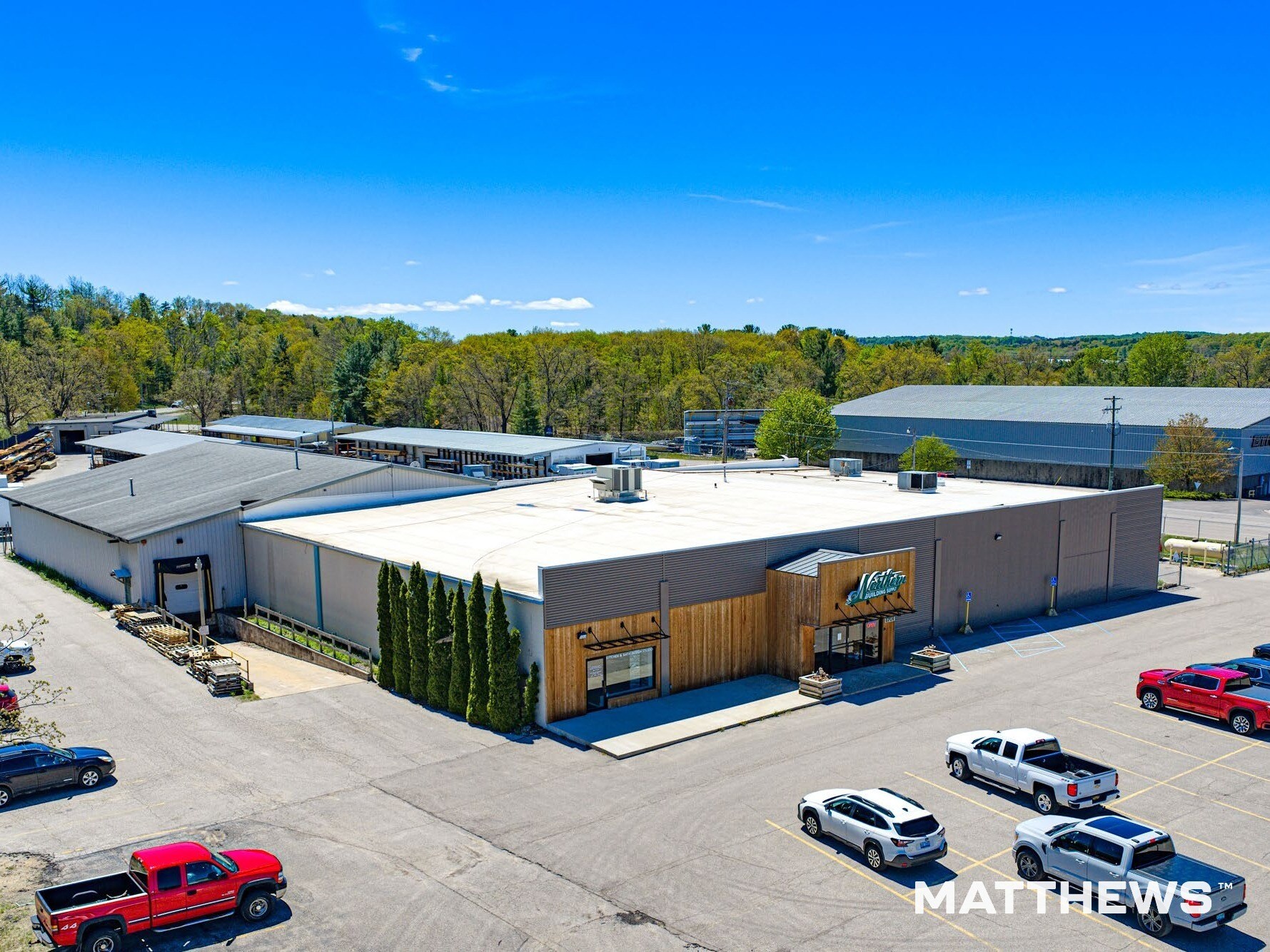 1701 W South Airport Rd, Traverse City, MI à vendre Photo de l’immeuble– Image 1 sur 4
