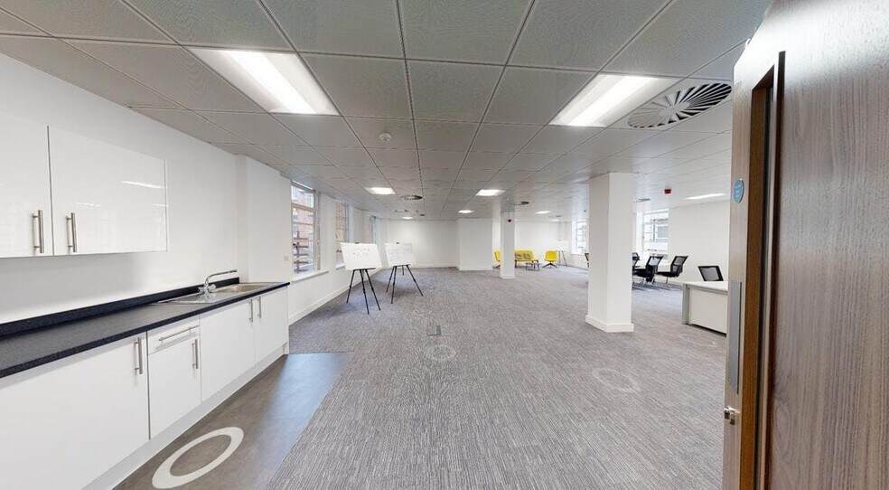 39-41 Waterloo St, Birmingham à louer - Photo de l’immeuble – Image 3 sur 24