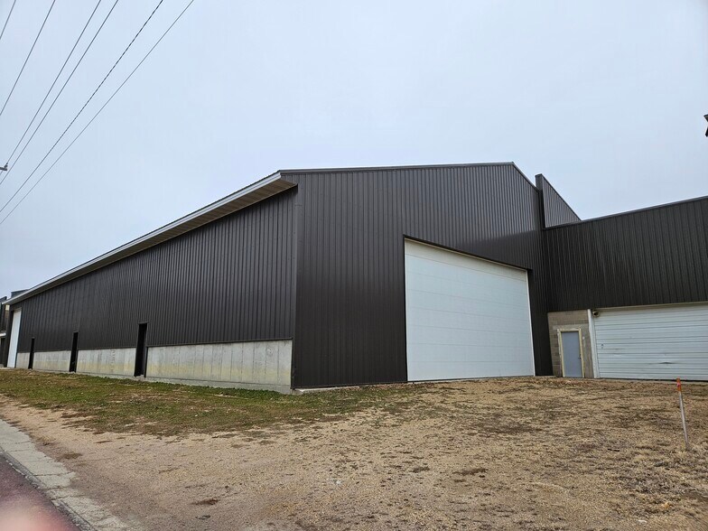 500 Armstrong Blvd N, Saint James, MN à vendre - Photo de l’immeuble – Image 1 sur 17