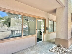 900 Round Rock Ave, Round Rock, TX à louer Photo intérieure– Image 1 sur 7