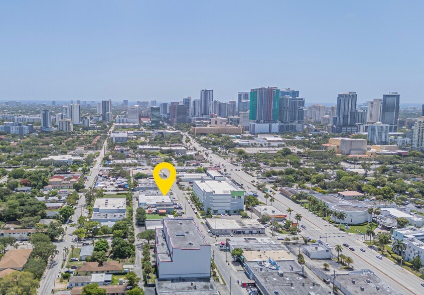 809-813 NW 1st St, Fort Lauderdale, FL à louer - Photo de l’immeuble – Image 3 sur 8