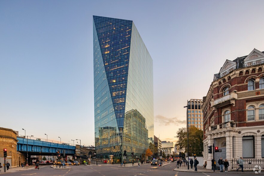 240 Blackfriars Rd, Londres à louer - Photo de l’immeuble – Image 3 sur 14