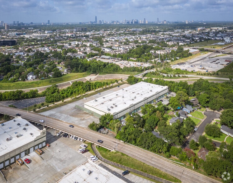 707 N Shepherd Dr, Houston, TX à louer - Aérien – Image 3 sur 10