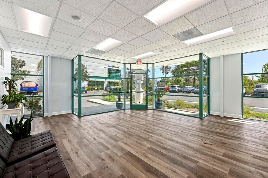 13831 Danielson St, Poway, CA à louer - Photo intérieure – Image 2 sur 7