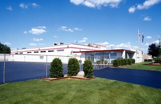 Plus de détails pour 31666 W Eight Mile Rd, Farmington Hills, MI - Industriel/Logistique à vendre