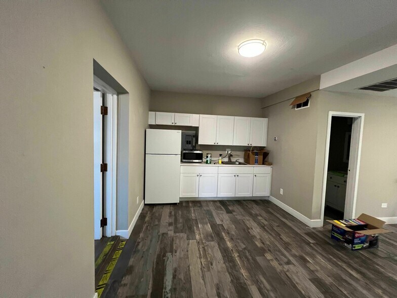 11983 14th Ave, Aurora, CO à louer - Photo de l’immeuble – Image 2 sur 25