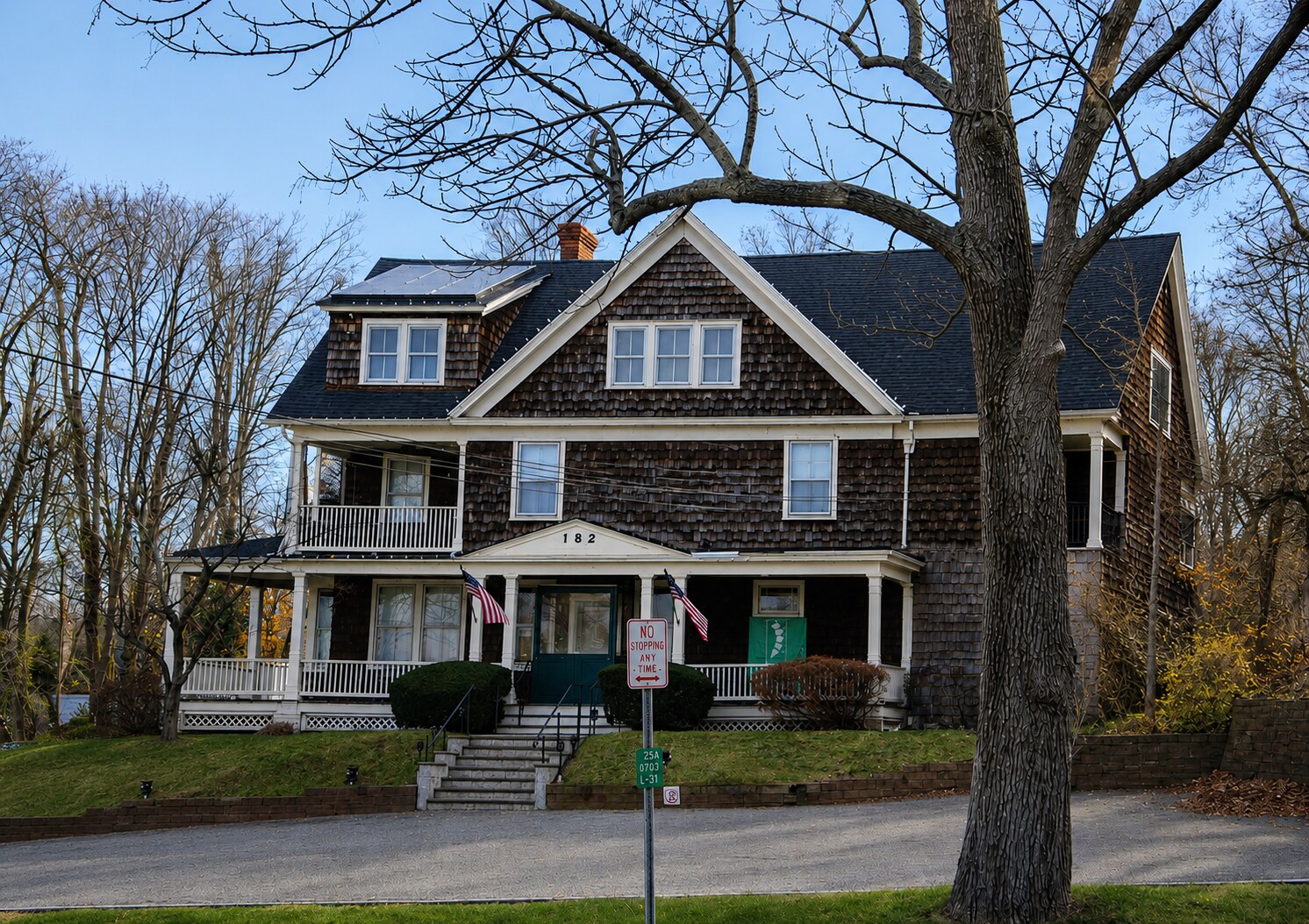 182 Main St, Huntington, NY à louer Photo intérieure– Image 1 sur 7
