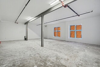 2517 Bull St, Savannah, GA à louer Photo intérieure– Image 1 sur 1