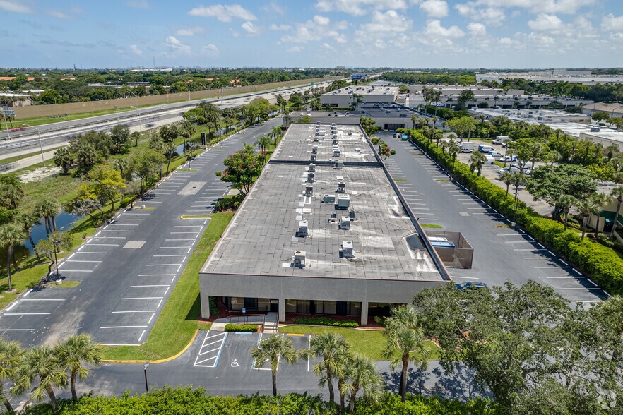 350-356 SW 12th Ave, Deerfield Beach, FL à louer - Aérien – Image 3 sur 6