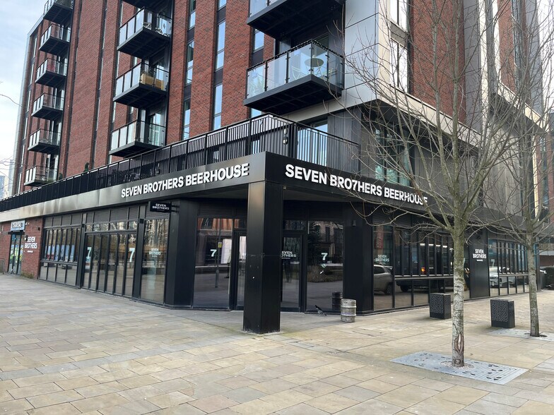 Lockside Ln, Salford à louer - Photo de l’immeuble – Image 1 sur 3